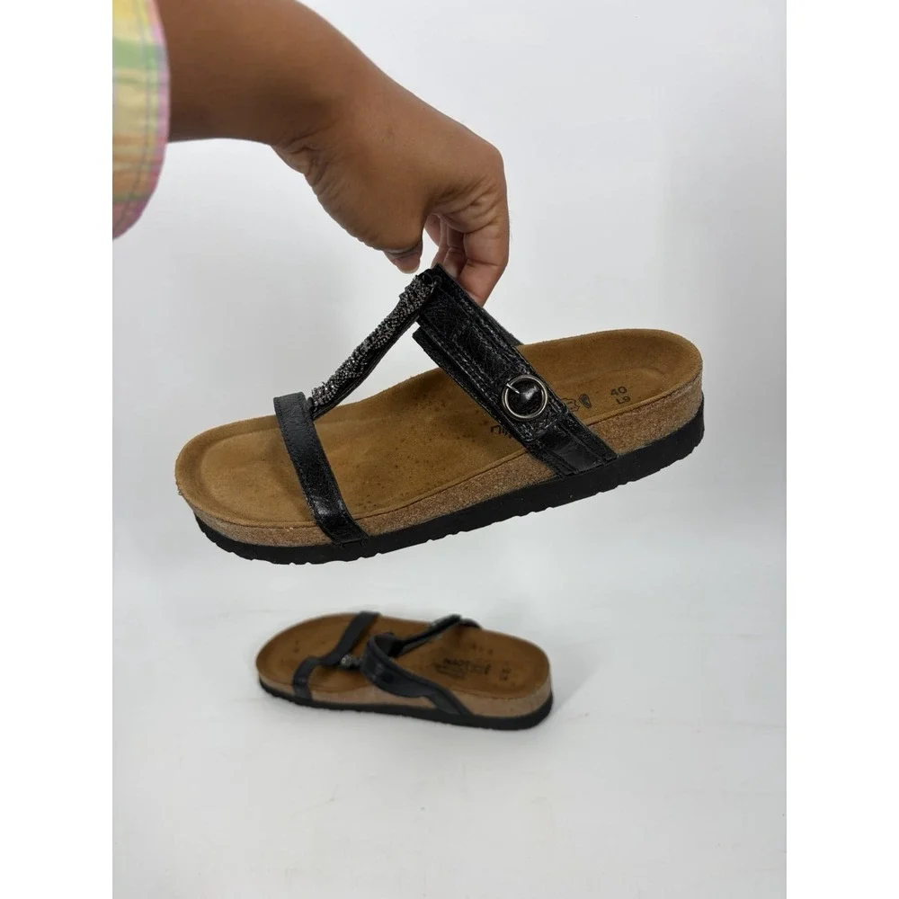 Naot Malibu Black Sandals Size 40 / 9 Leather Rhinestone T-Strap Slide Cork